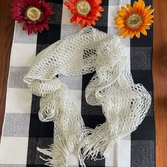 Maurice’s Wrap/Scarf   - Picture 1 of 4